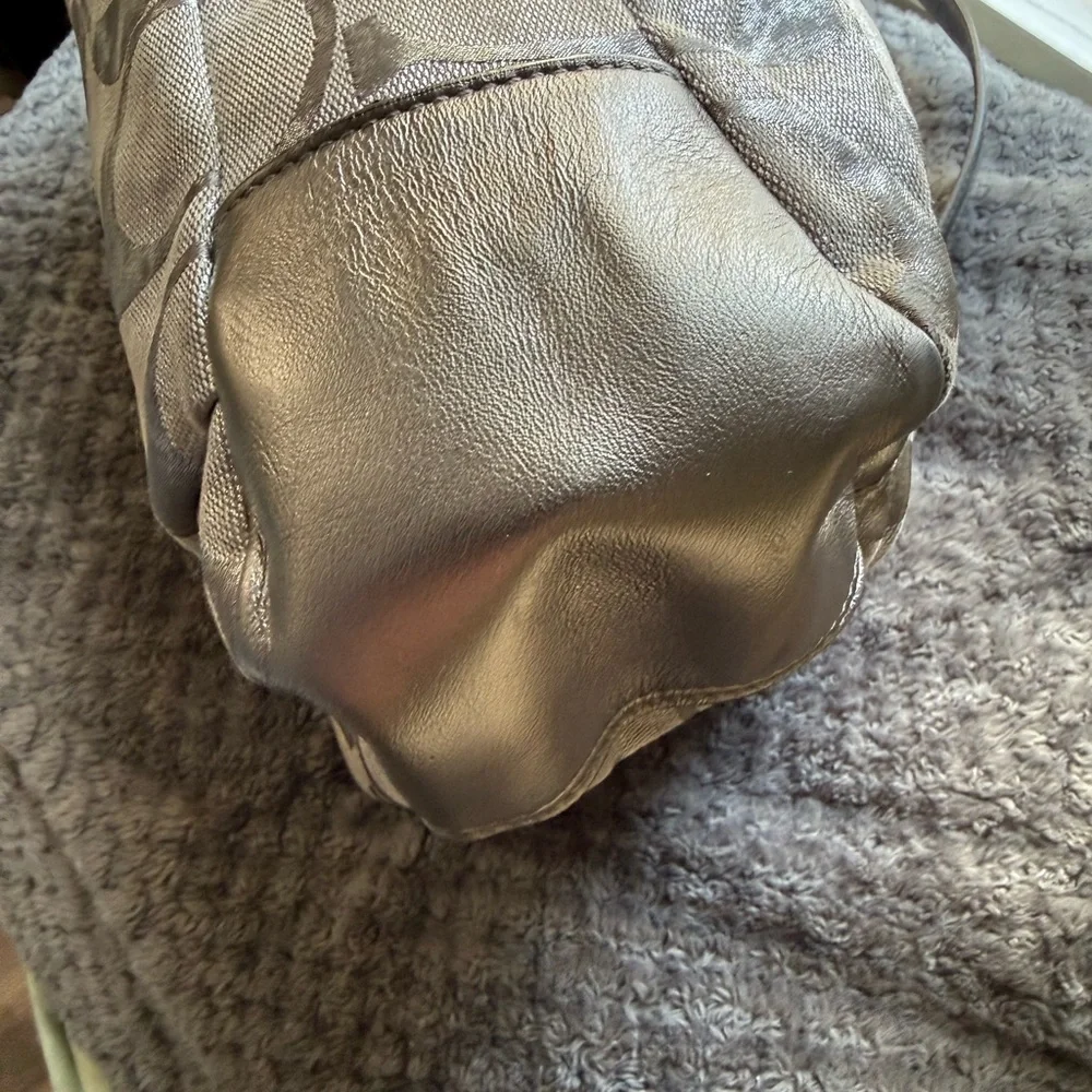 Coach Signature Metallic Silver & Gray Jacquard Shoulder Bag - Picture 8 of 8